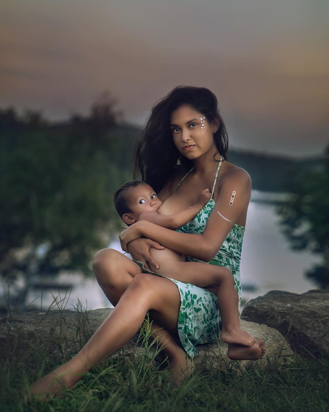 голая женщина с ребенком фото и видео фото 41