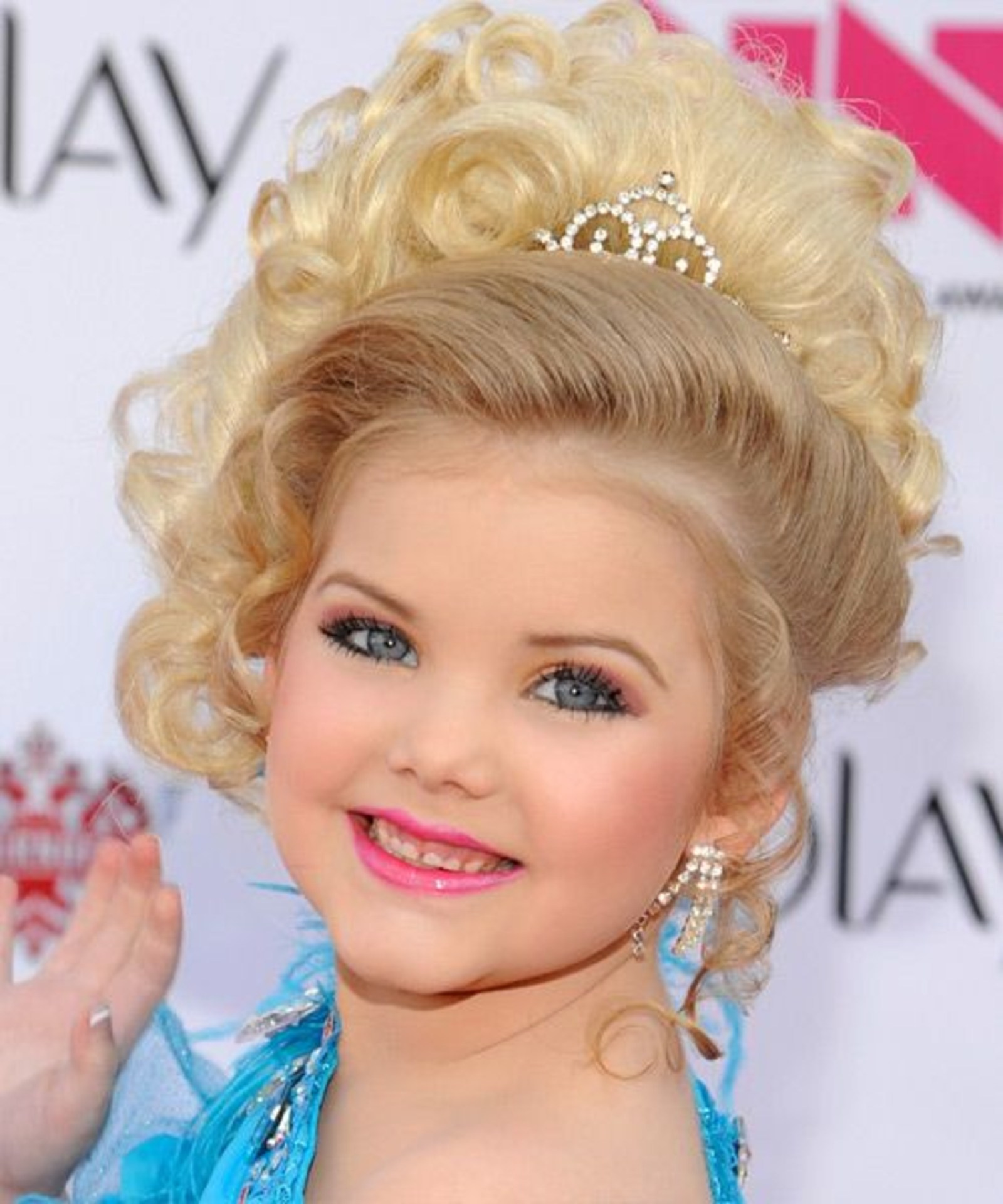 Cute pageant hairstyles
