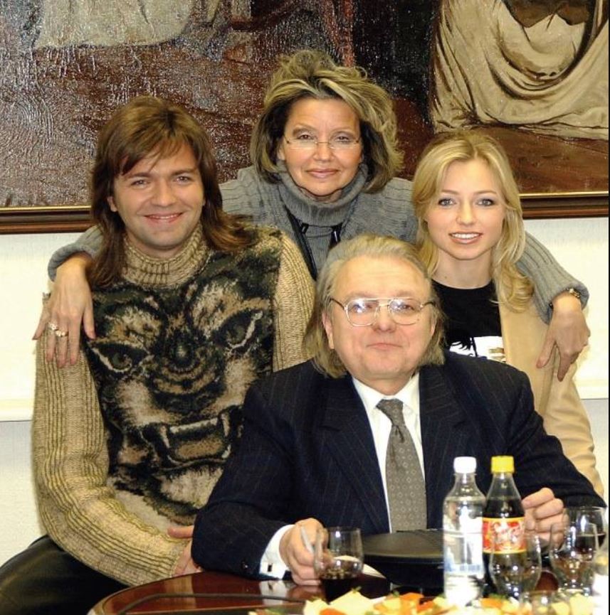 Родители дмитрия маликова мама и папа фото