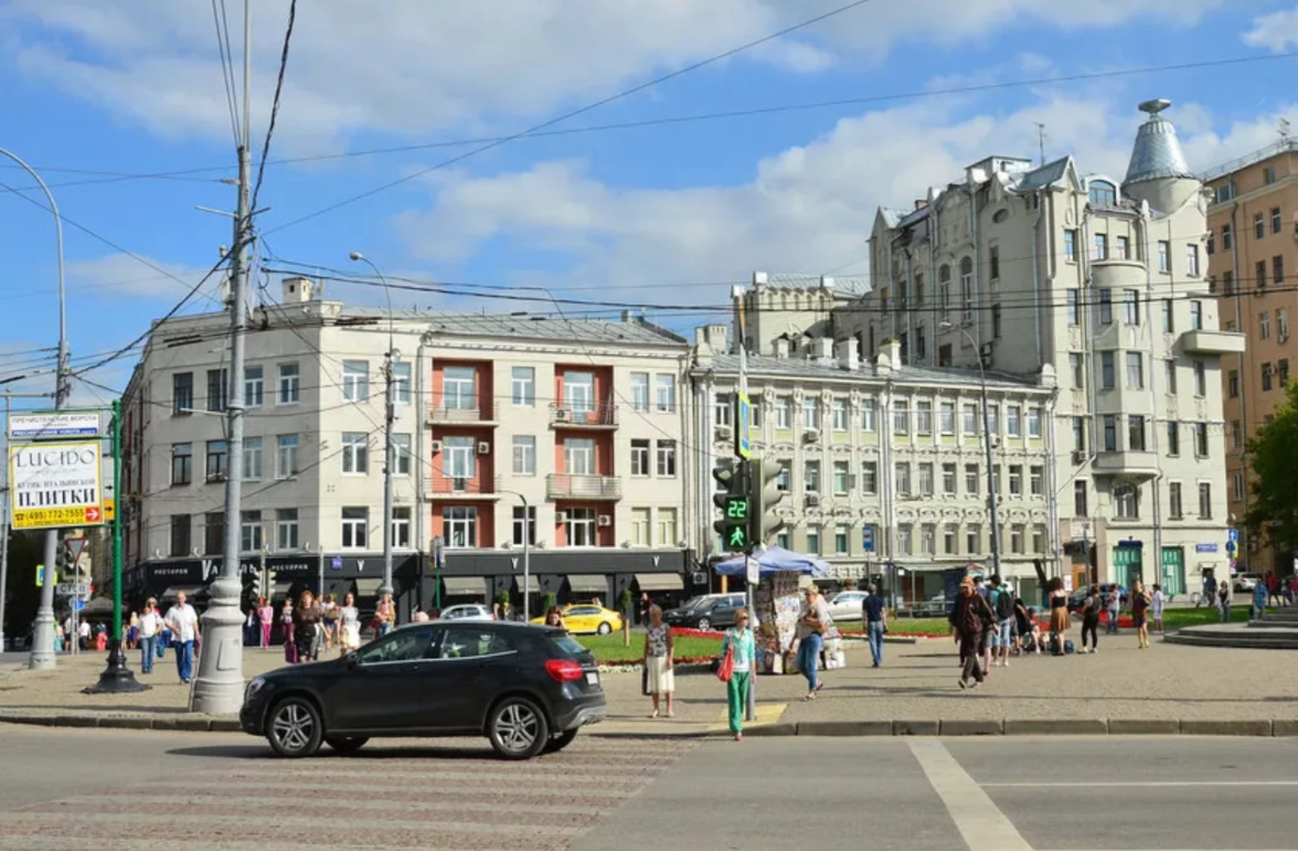 Москва остоженка 3 14. Остоженка дом 1. Остоженка 1/9. Ул.Остоженка,дом 1/9. Остоженка ул., д. 1/9.