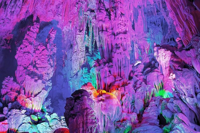 Невероятная пещера, от которой невозможно оторвать взгляд. Фото