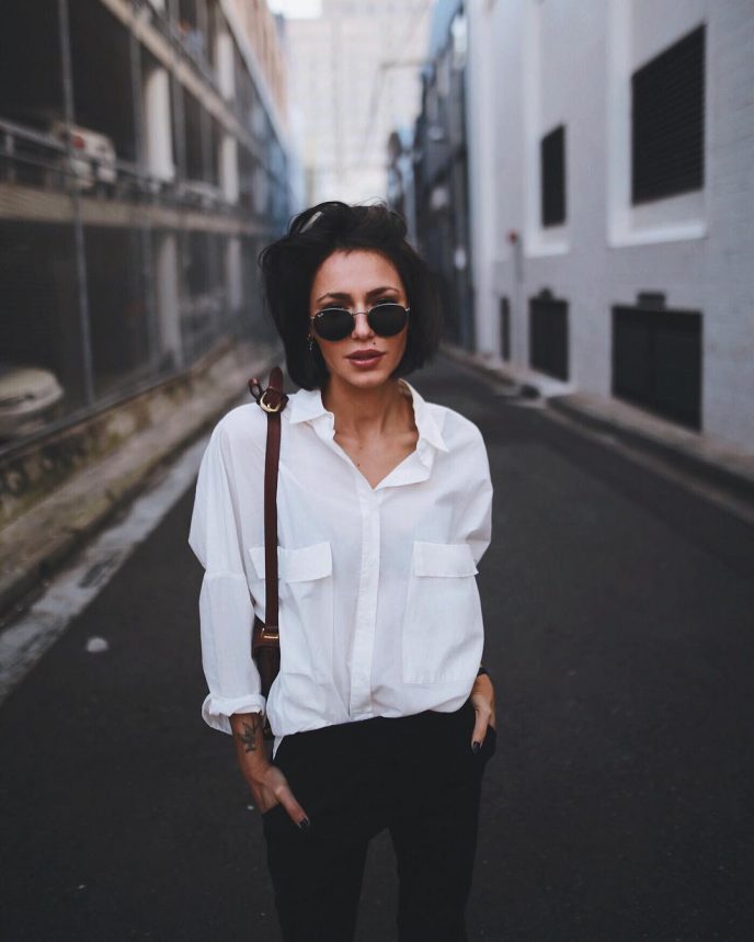 Фешн-блогер показала, как одеваться стильно и молодежно, когда вам 30+