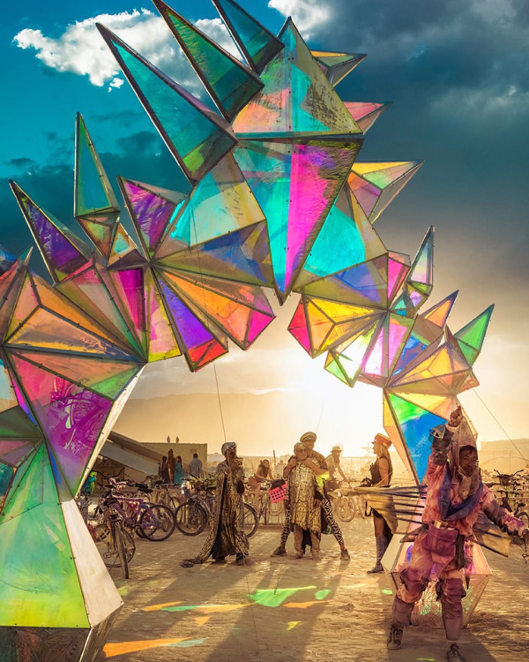 Burning man festival. Бернинг Мэн арт инсталляции. Инсталляции с фестиваля Бернинг Мэн. Фестиваль Бернинг Мэн арт. Арт-фестиваля Burning man 2019.