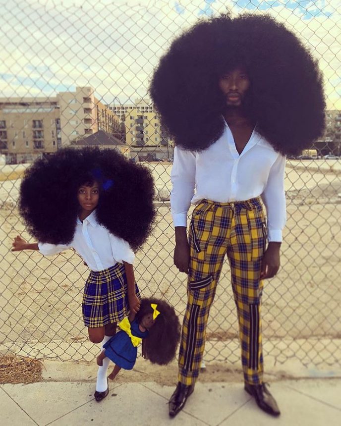 Отец и дочь с длинными натуральными волосами покорили Интернет
