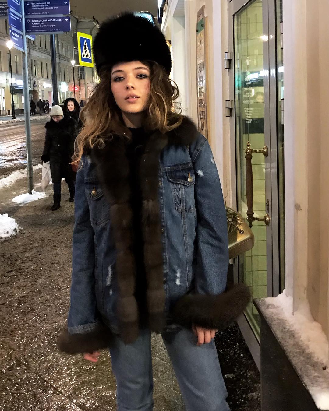 Карину каитову. Мадина каитова. Kareena kaitova. Карину каитову. Дочери каитова.