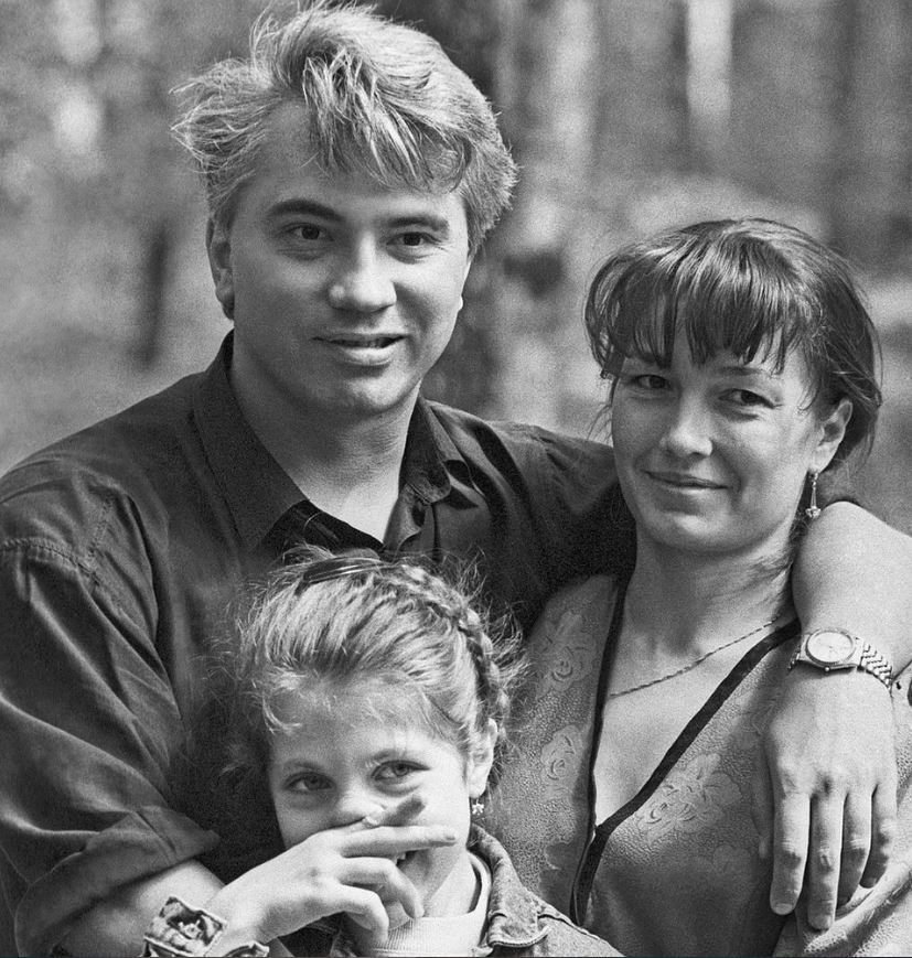 Хворостовский дмитрий фото с женой