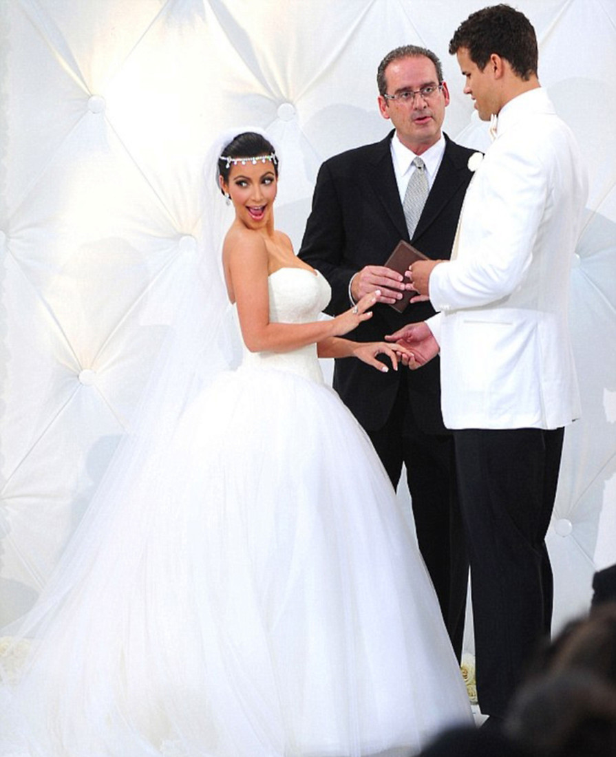 Ким Кардашян фото со свадьбы