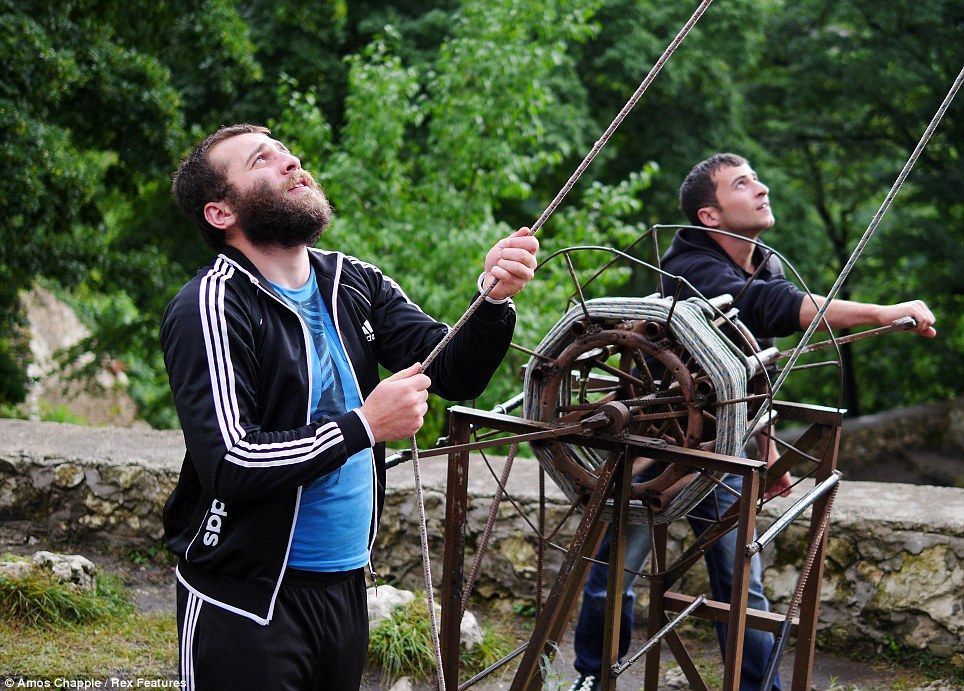 Монахи в горах Абхазии